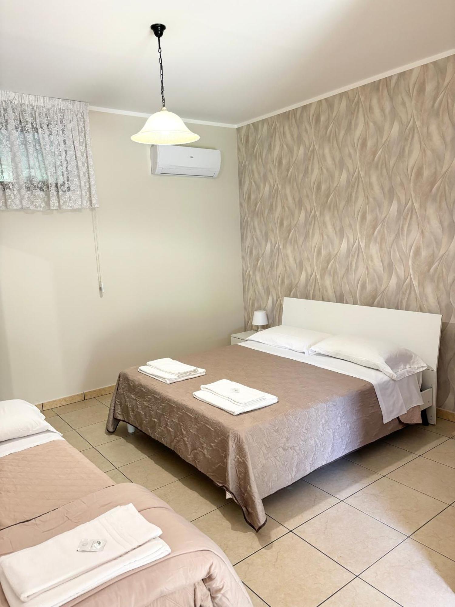 & Restaurant Il Castagneto Bed & Breakfast *